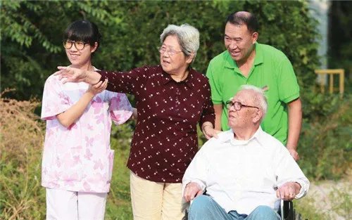 6款钻石婚礼物推荐 父母钻石婚送什么礼物好