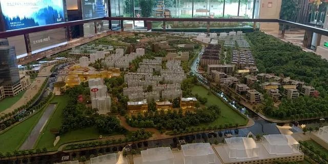 想在重庆主城买一套二手房,60-80万,三室的,请问哪里性价比高?
