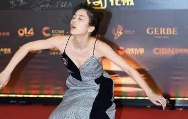 周继红丝袜