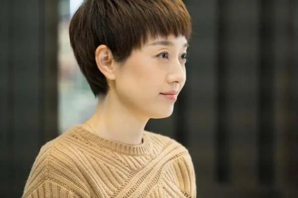 马伊琍卖力宣传,力捧小18岁的绯闻男友,难道她又要重蹈覆辙吗?