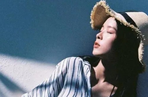男人爱小三的十个表现 男人为何和小三断不了