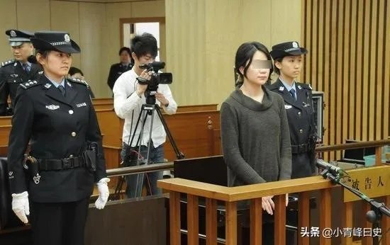 贵州女子为取悦情人,装护士偷小孩,仅获刑22个月,你怎么看?