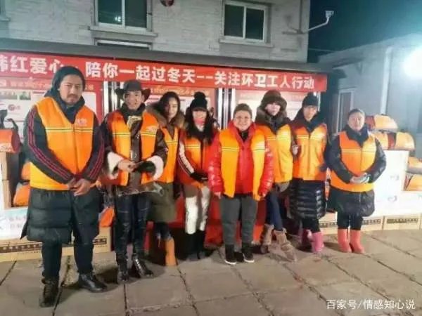 “50岁未婚,败光上亿家产”:韩红的背后,到底有怎样的心酸?