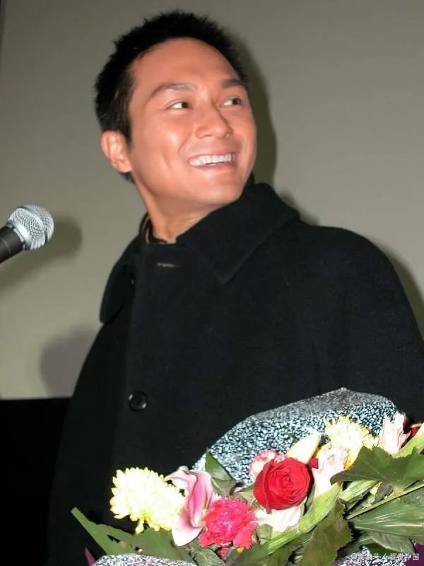 陈小春和张智霖同时参加了节目，大家喜欢陈小春还是喜欢张智霖呢？