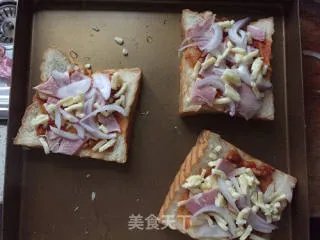 吐司披萨