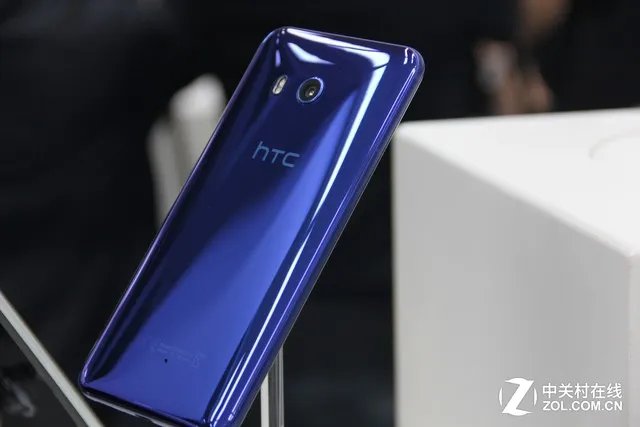 htc哪款手机好 这美得真的不像htc的手机