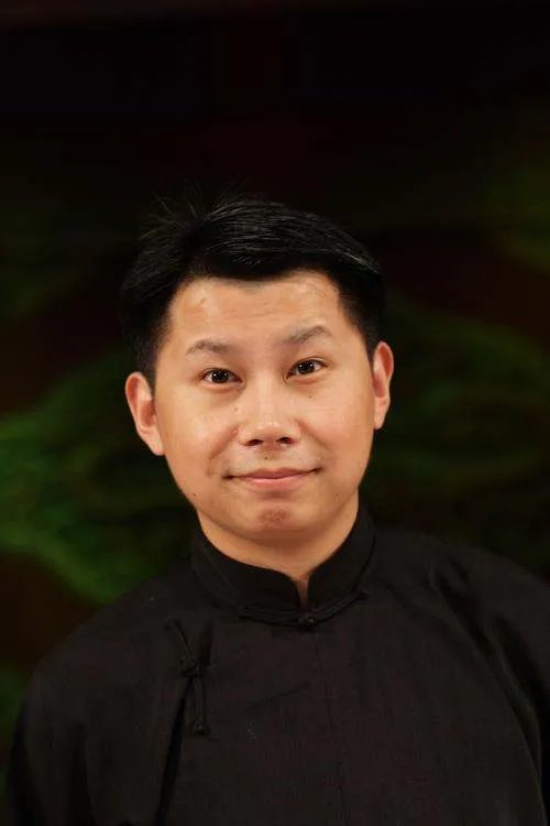 曾是郭德纲最爱徒弟的何云伟，为何出走后不断给德云社泼脏水？