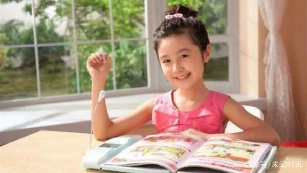 “点读机女孩”高考成绩曝光,网友为何说你敢再说So easy不?