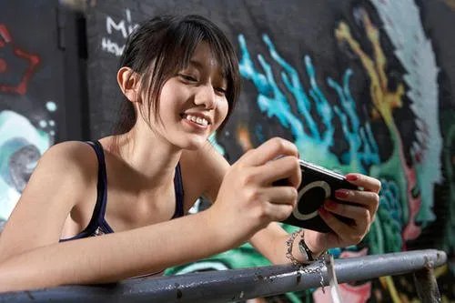 妻子打游戏花光家里50万,游戏怎么这么迷惑人?