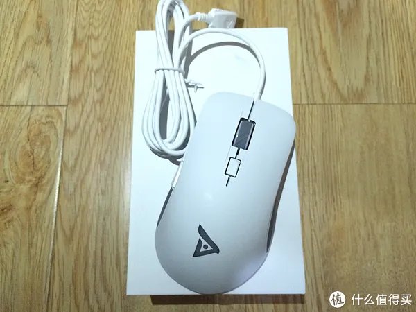LOL玩家测评—钛度鼠标 智能版(附部分与罗技G100S对比)
