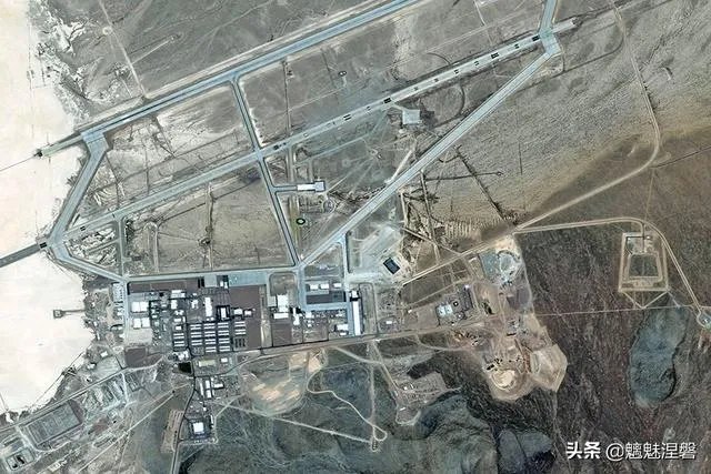 美军首次正式公布UFO视频,元芳你怎么看?