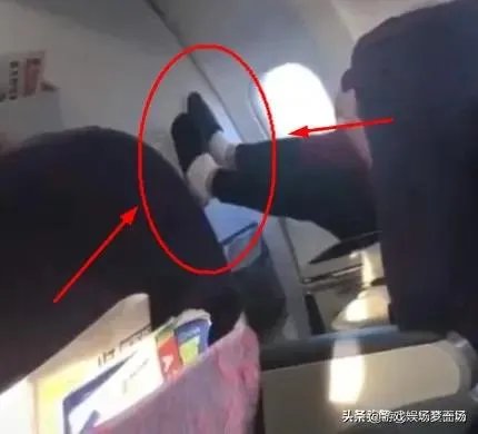 王子文高铁踩桌板,你对此怎么看?