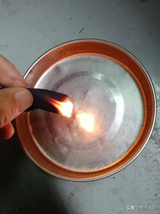 大家给孩子在网上买衣服都在哪里买,五岁女孩。谢谢给推荐一下品牌和平台?