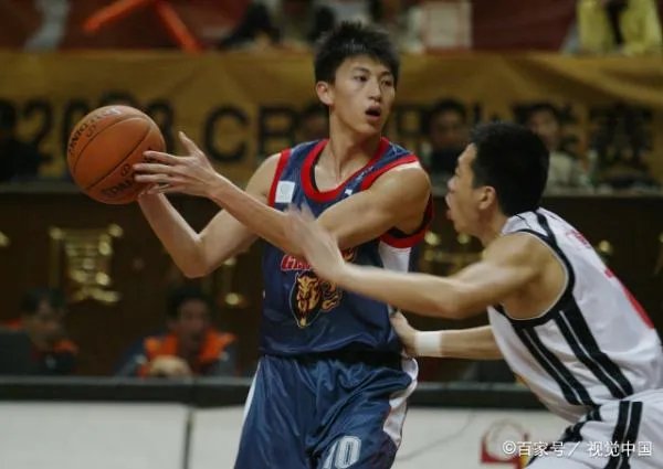 被称为最强高中生的刘晓宇,为何会离开效力9年的广东队?