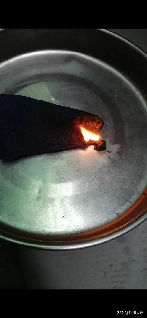 大家给孩子在网上买衣服都在哪里买,五岁女孩。谢谢给推荐一下品牌和平台?