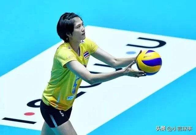 战胜中国女排之后,泰国女排教练达奈一脸平静的样子,显得并不兴奋,这是怎么一回事?