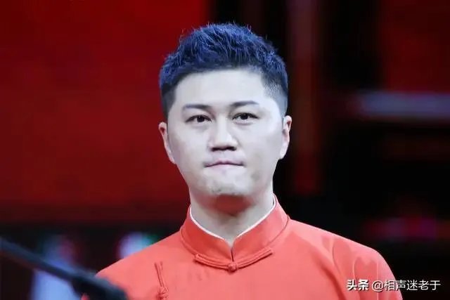郭德纲徒弟刘九思深夜发文:感慨从艺之难,躺在功劳簿前行要感恩。你怎评价呢?