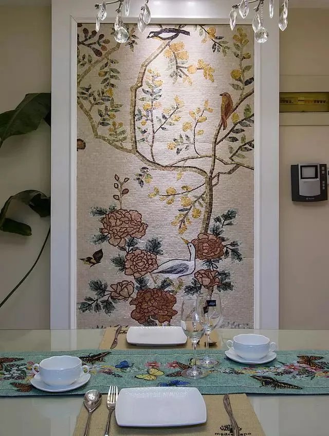 145㎡欧式三居室，清新的色彩搭配，透露一股自然的田园气息！