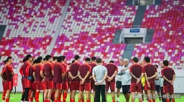 世预赛国足客场对马尔代夫，艾克森会首发吗，会有进球吗？