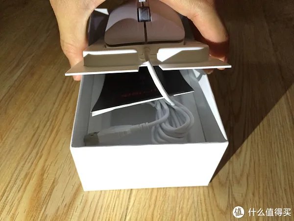 LOL玩家测评—钛度鼠标 智能版(附部分与罗技G100S对比)