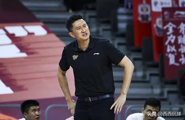 7月16日,广东男篮VS广厦男篮,师徒见面比赛看点如何?杜锋能否拿到二十六连胜?