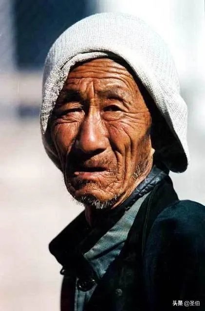 农村老人希望有和当地退休工人最低标准的退休金合理吗?