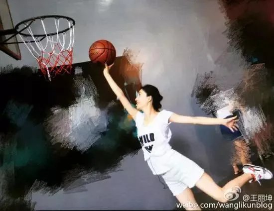 素颜女神王丽坤为什么能迷倒林更新?