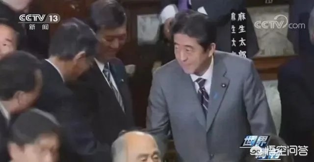 安倍晋三离职原因描述