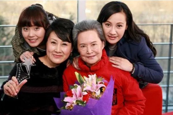 曹炳琨和张佳宁主演的电视剧《哎呀妈妈》什么时候上映？