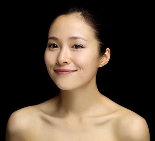 江一燕被拍到两个孩子疑似隐婚,她的“文艺女神”人设要崩塌了吗?