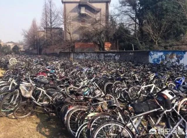 为什么路边停的好多僵尸车,车主不开去报废呢?
