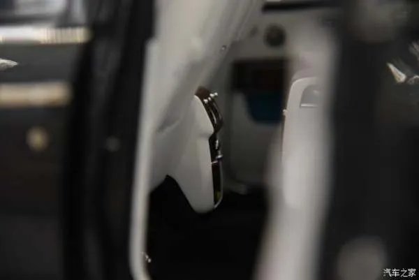 一个汽车模型比买辆高尔夫还贵？劳斯莱斯的了解一下
