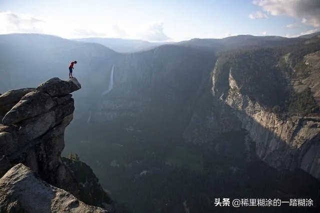 你怎么评价电影《徒手攀岩》？