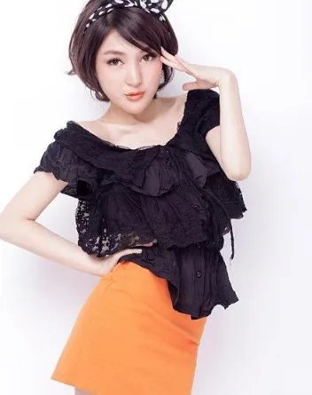 郭美美再次出事,仅仅20岁的女孩儿,揭开了谁的遮羞布?