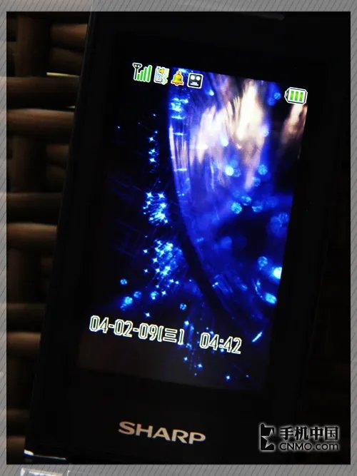 炫彩随心换 夏普SH6018C换壳靓机评测