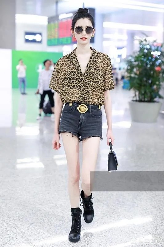 如何评价奚梦瑶?