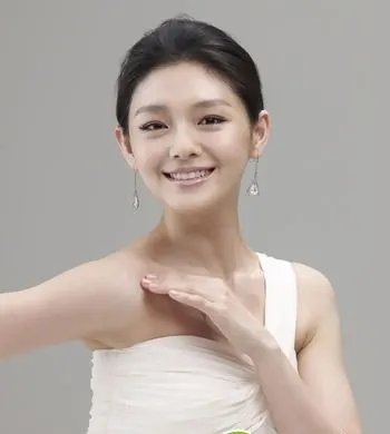 大s婆婆罕见晒出全家福,大s和自己的婆婆之前相处得如何?
