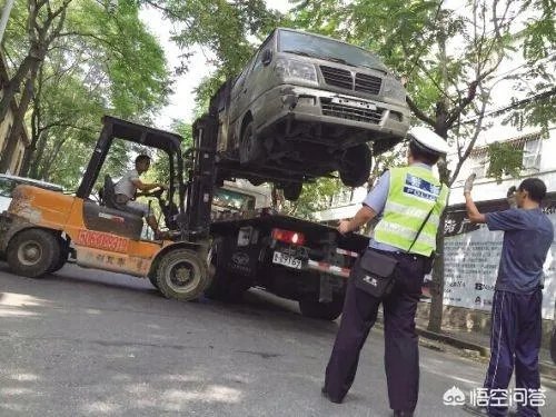 为什么路边停的好多僵尸车,车主不开去报废呢?