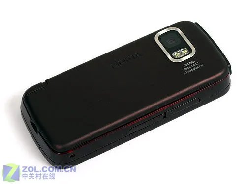 S60带Wi-Fi的触控手机 诺基亚5800W亮相