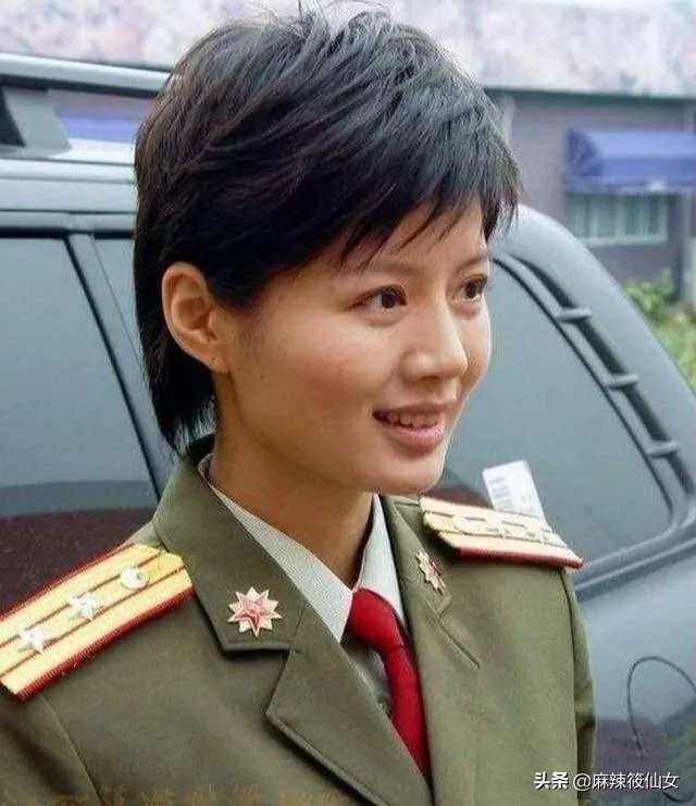 与傅程鹏离婚后,独自抚养儿子的程愫现状怎么样了?