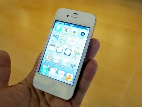 鍙崌绾ф垚鏈€鏂癷OS8 鑻规灉iPhone 4S闄嶄环鍟�