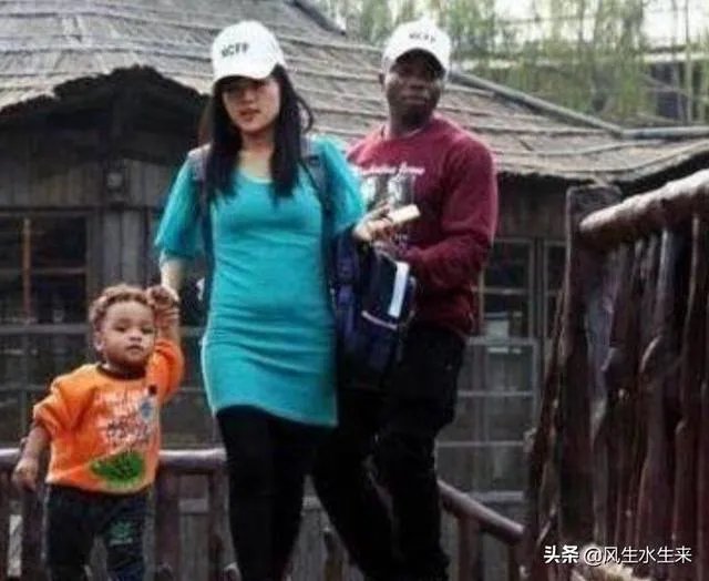 女儿和非洲小伙离婚了,孩子留给男方好还是留给女方好?