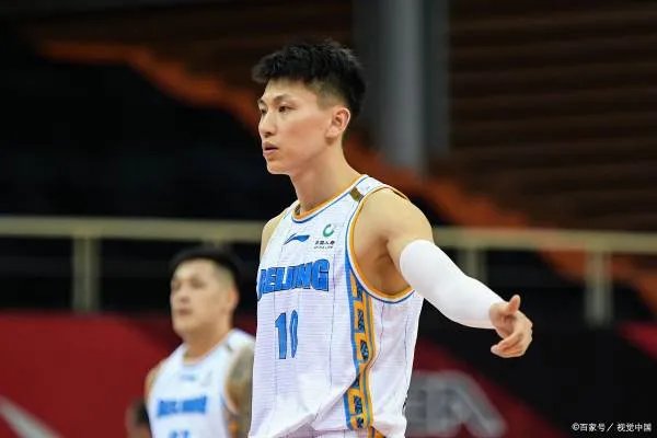 被称为最强高中生的刘晓宇,为何会离开效力9年的广东队?