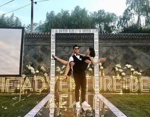 赵奕欢公开认爱,男友是如何迷倒宅男女神的?