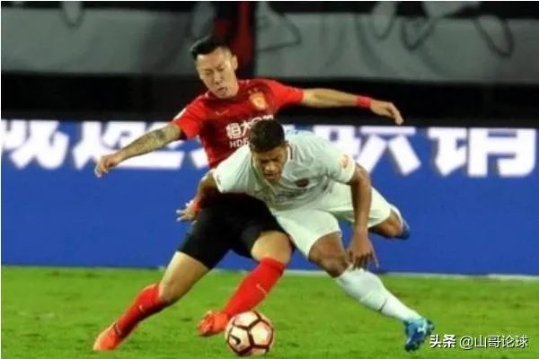 世预赛国足VS菲律宾,韦世豪被徐新顶替进入23人大名单,为什么?