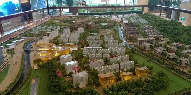 想在重庆主城买一套二手房,60-80万,三室的,请问哪里性价比高?