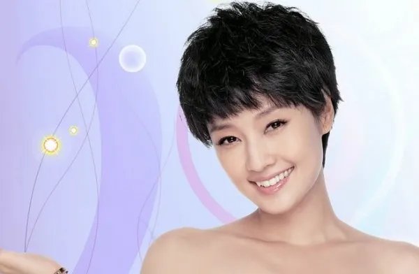 马伊琍卖力宣传,力捧小18岁的绯闻男友,难道她又要重蹈覆辙吗?