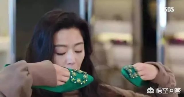 女鞋哪个牌子的受欢迎?