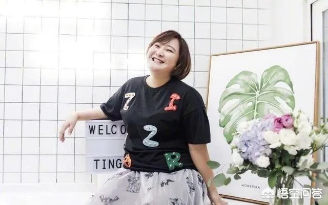 贾玲当年为什么会改行?她究竟是个怎样的人?