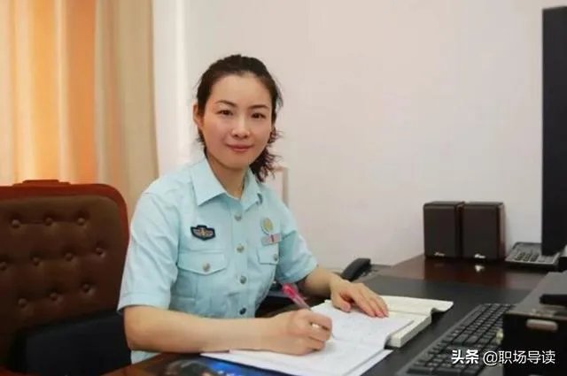 文职人员和公务员的区别?为什么好多人说文职人员是临时工?